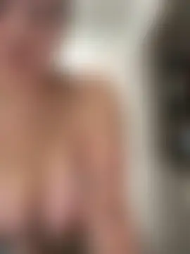 Prettygirl420000's Webcam Show