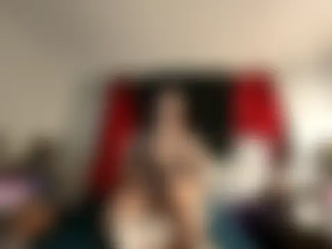 Snowbunnycake_131's Webcam Show