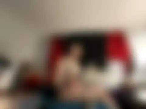 Snowbunnycake_131's Live Sex Cam Show