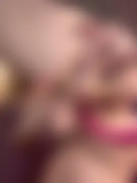 HugeBoobsAlice's Live Sex Cam Show