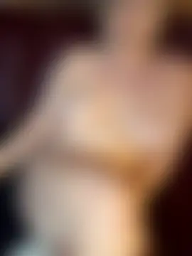 Bouncy-Bella28X's Live Sex Cam Show