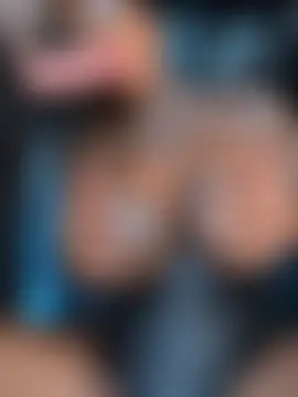 DarkDea's Live Sex Cam Show