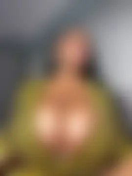 RoyalVibeXO's Webcam Show