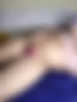 Sofia-squirt01's Webcam Show