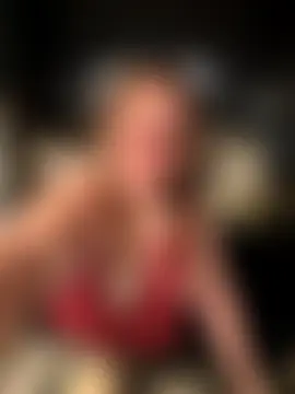 GingerSnap33's Webcam Show