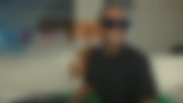 boomboomr00m's Webcam Show