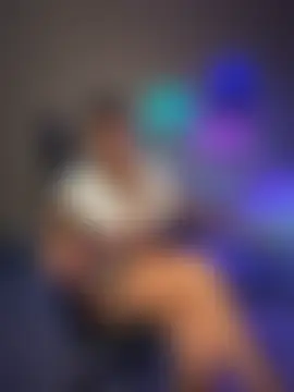 bossyroxy84's Webcam Show