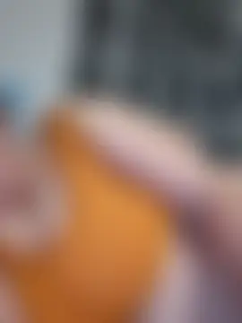 Ariana381's Live Sex Cam Show