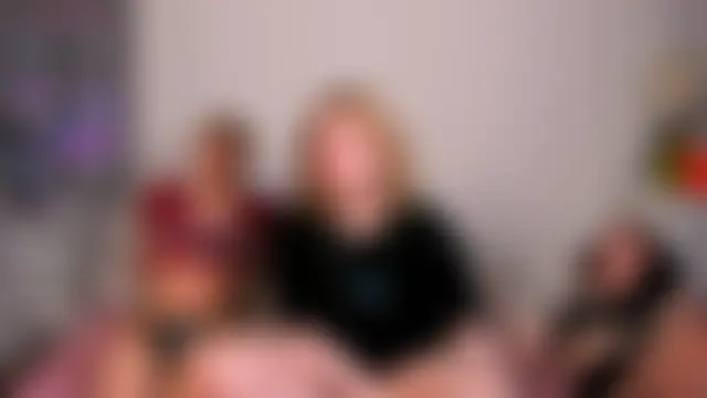 soft_sofi_'s Live Sex Cam Show