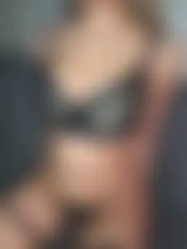 lovesgirl0's Live Sex Cam Show