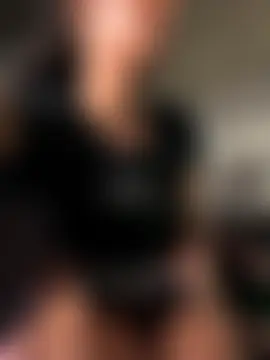 Your_Paris' Live Sex Cam Show