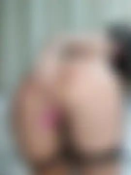 HornyMom_'s Live Sex Cam Show