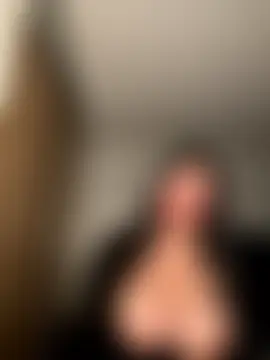 BustiBunny69's Webcam Show