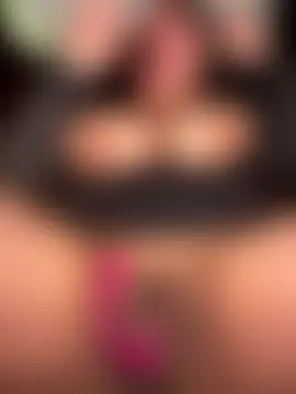 BustiBunny69's Webcam Show