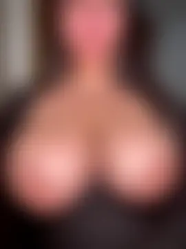 BustiBunny69's Webcam Show