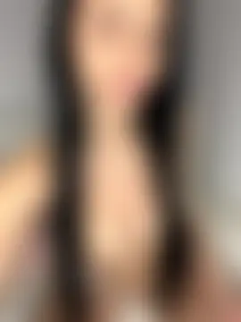 ilariea_girl's Live Sex Cam Show