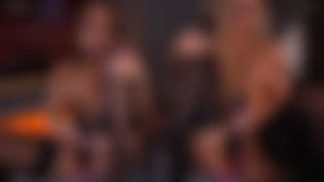 AlexisGraysX's Live Sex Cam Show