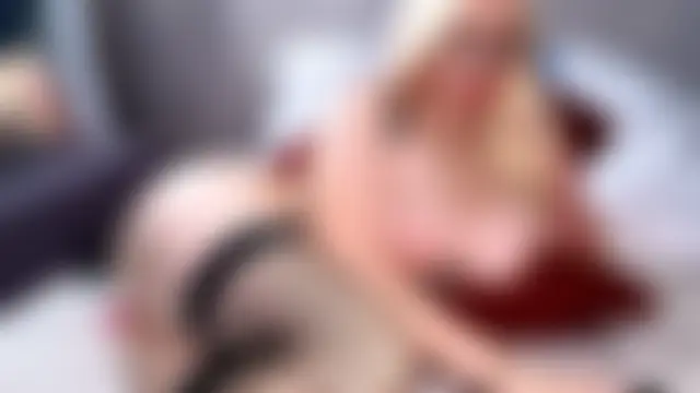 Allure_goldennX's Live Sex Cam Show