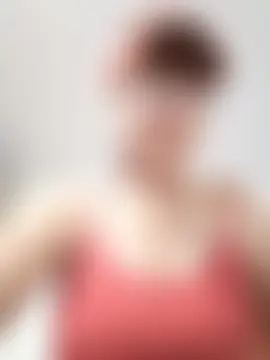 flymyrya123's Live Sex Cam Show