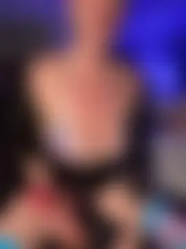 SweetandSluttyMilf's Live Sex Cam Show