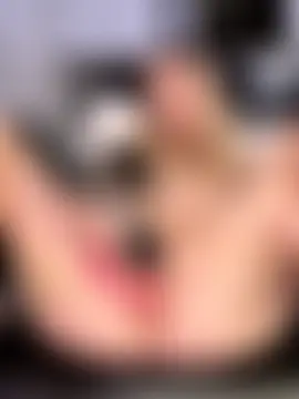 Adelina0001's Live Sex Cam Show