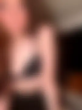 Hornyamy026's Live Sex Cam Show