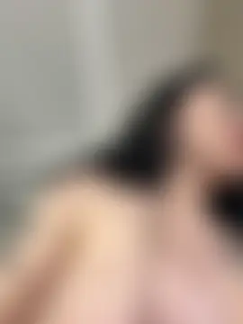 Wet__Bunny's Webcam Show