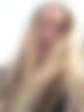 Mona_Plus' Webcam Show