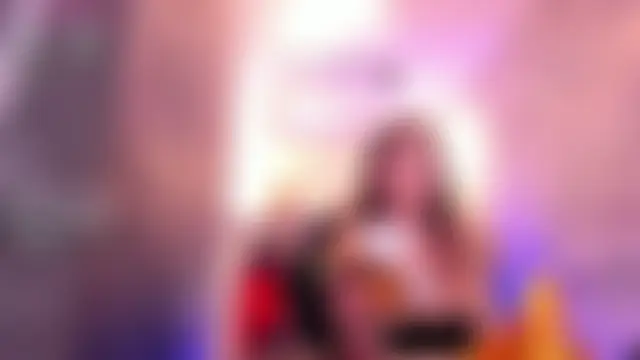 saracaball_'s Webcam Show