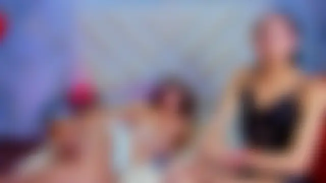 TrioPecadoVIP's Webcam Show