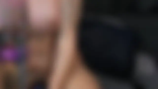 sexadddiction3737's Live Sex Cam Show