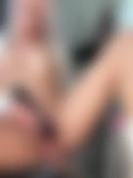 lilietseb02's Live Sex Cam Show