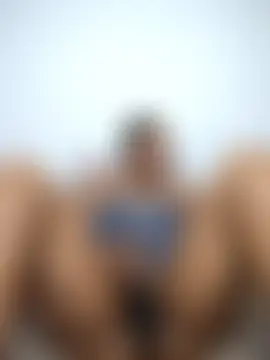 Curvy_sluty's Webcam Show