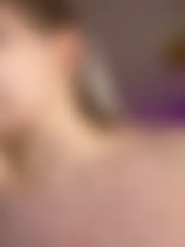 HugeBoobsAlice's Live Sex Cam Show