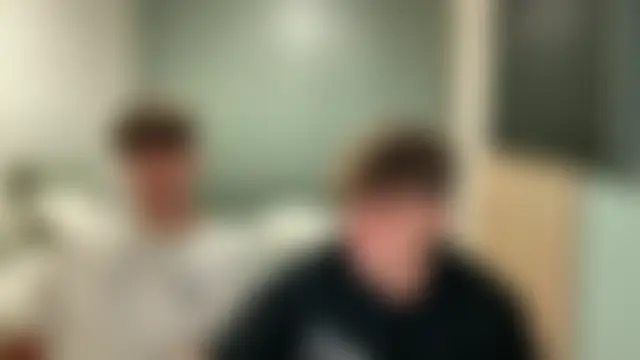 italianboy092's Webcam Show