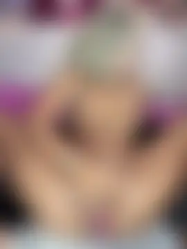 MystiqueXXX's Webcam Show