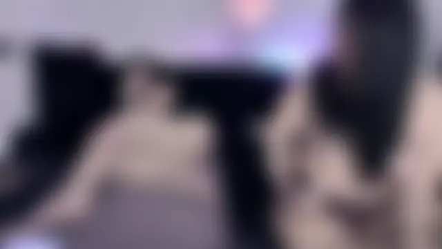 torithequeen's Webcam Show