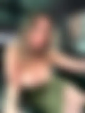 Alirawrz's Webcam Show