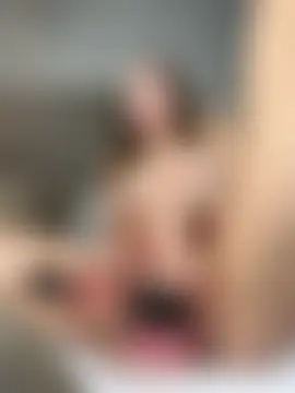 SweetieSinXXX's Webcam Show