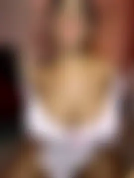 HanaThompson's Webcam Show