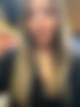 _Abril-Office1's Live Sex Cam Show