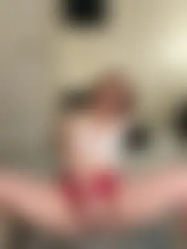 CreamedKitten's Webcam Show