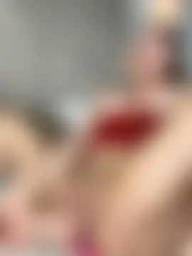 SweetieSinXXX's Webcam Show