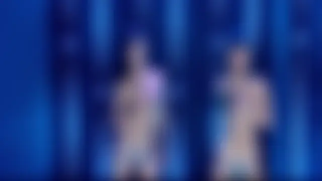 queen-001's Webcam Show