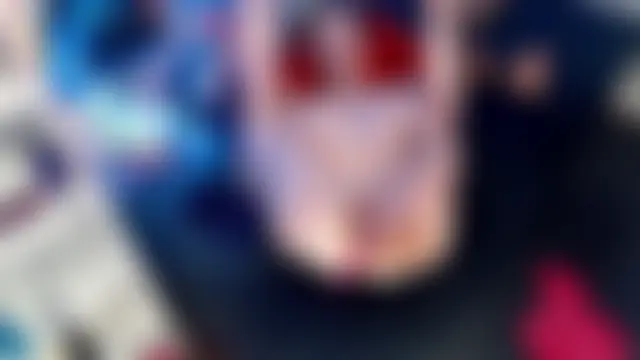 Sweeeets85's Live Sex Cam Show