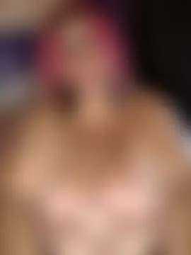 Courdles' Live Sex Cam Show