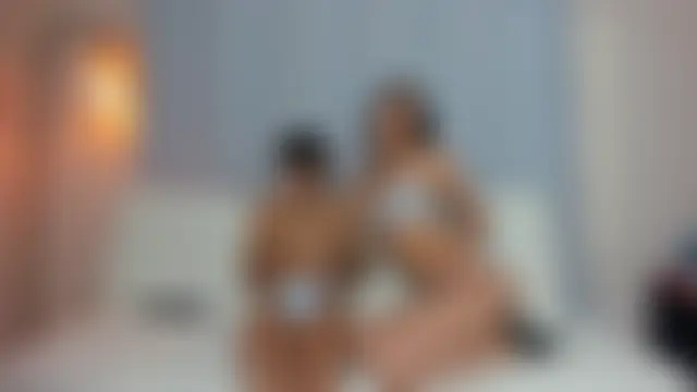 crylatinas' Webcam Show