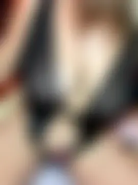 TrenaAnne's Webcam Show