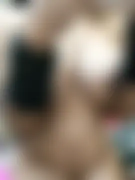 Quun_rosi's Webcam Show