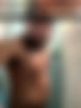 lovebelowyou's Webcam Show